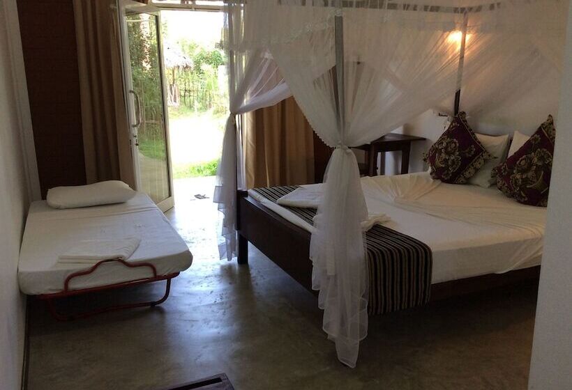 Pension Sigiriya Rock Hide