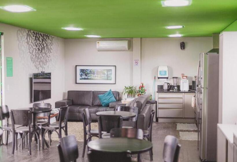 פנסיון Innbox   Praia Do Rosa