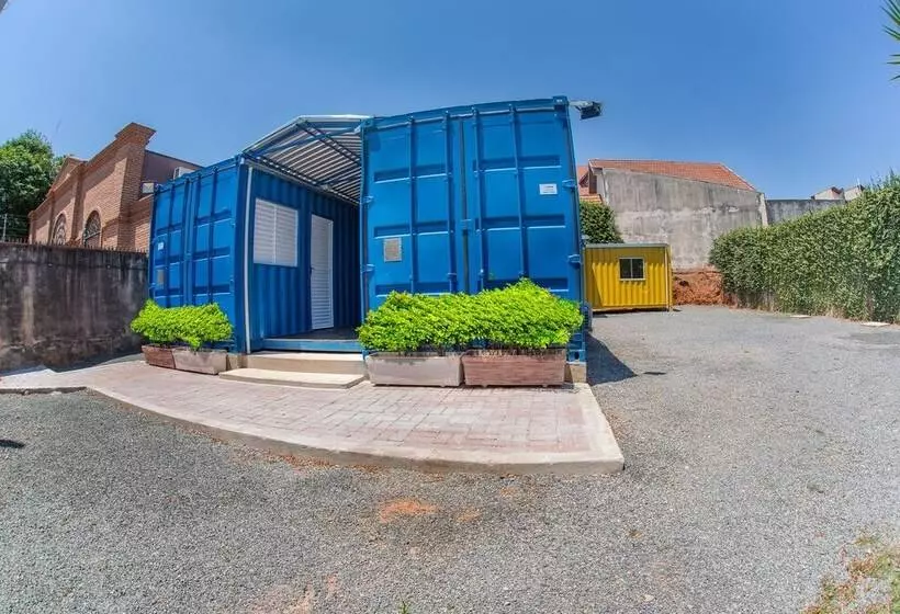 ペンション Residencial Villa Container