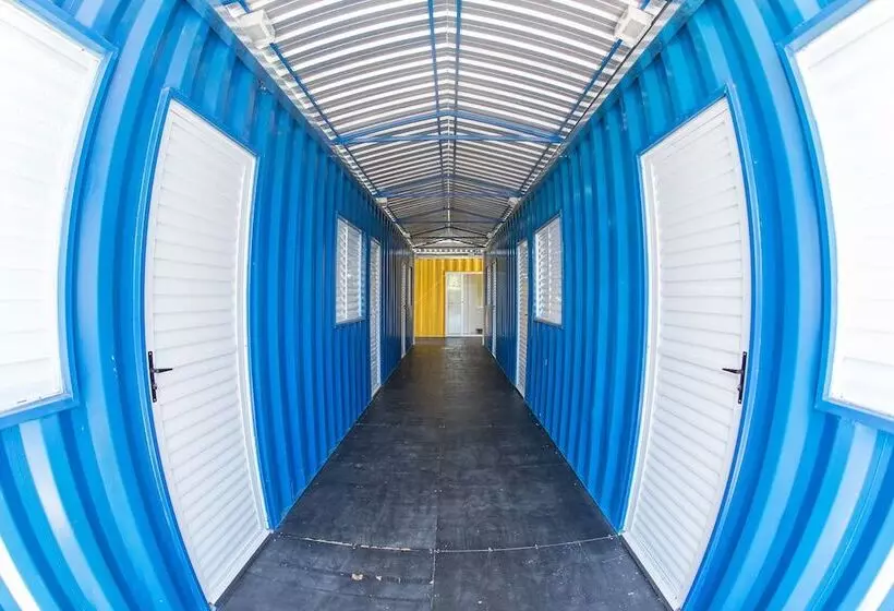 ペンション Residencial Villa Container