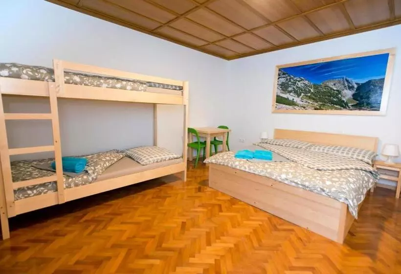 پانسیون Vila Lipa