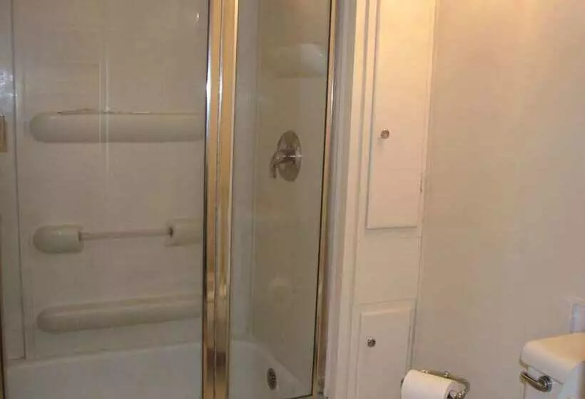 ユースホステル Wooden Boat Inn