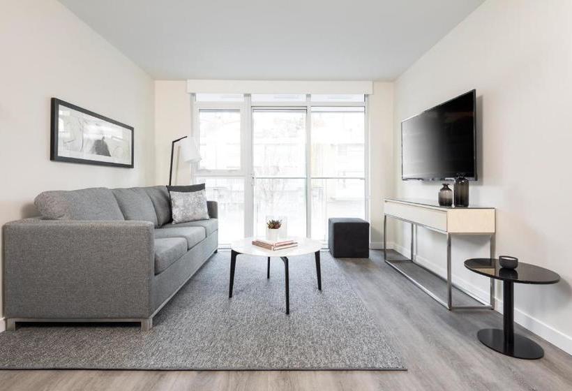 Level Yaletown Richards