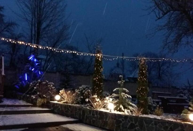 بنسيون Karpatska Mria