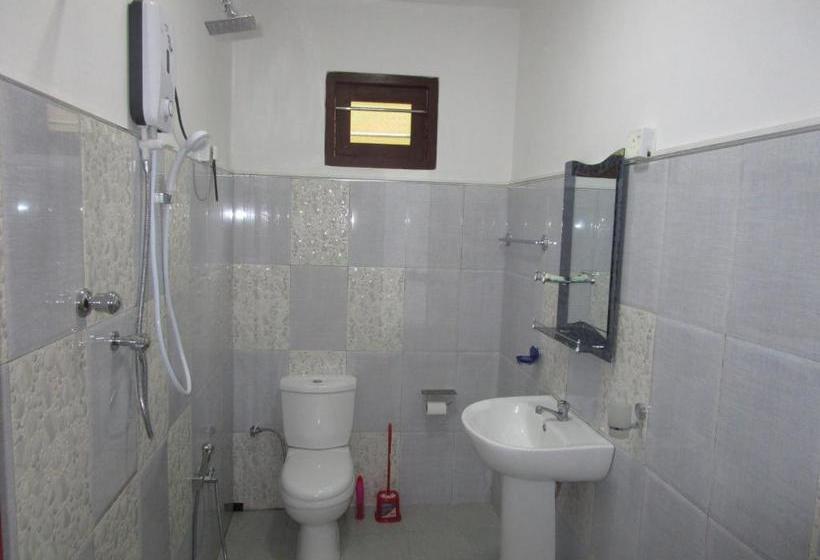 펜션 Maneesha Guest House