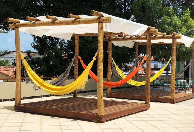 بنسيون Grandville Hotel Pousada