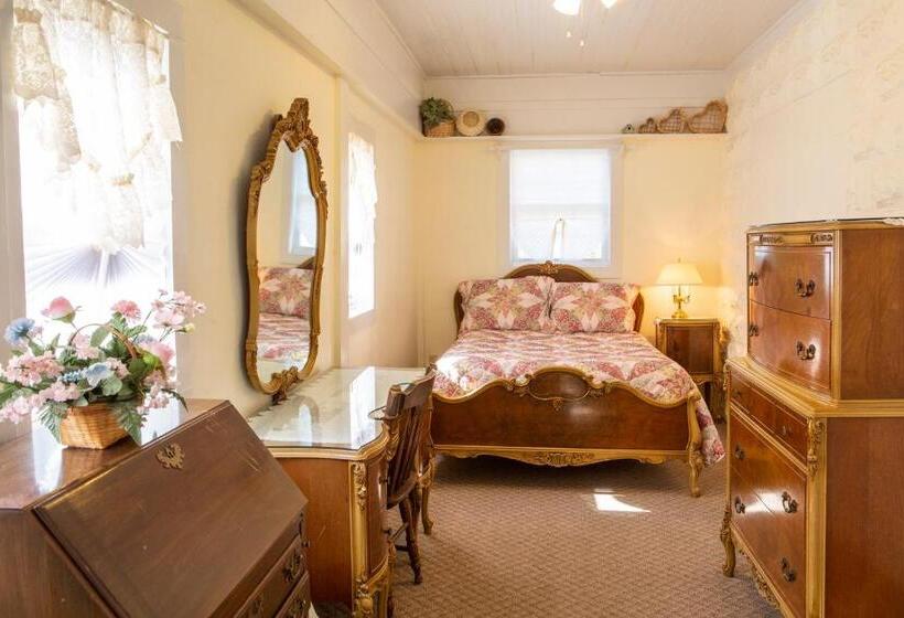 ホテル The Chimney Rock Inn & Cottages