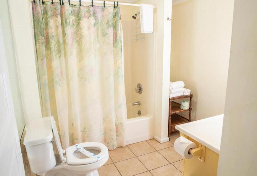 ホテル The Chimney Rock Inn & Cottages