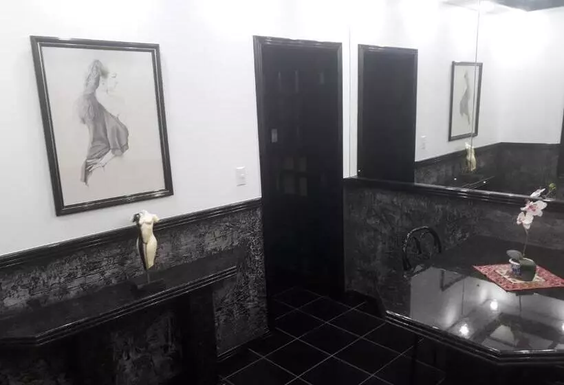 Motel Casa Branca