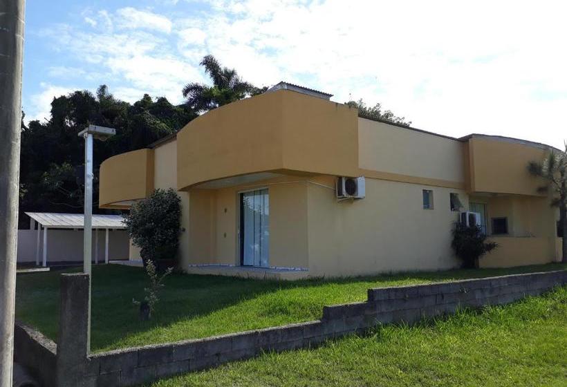 پانسیون Carpe Diem Bombinhas