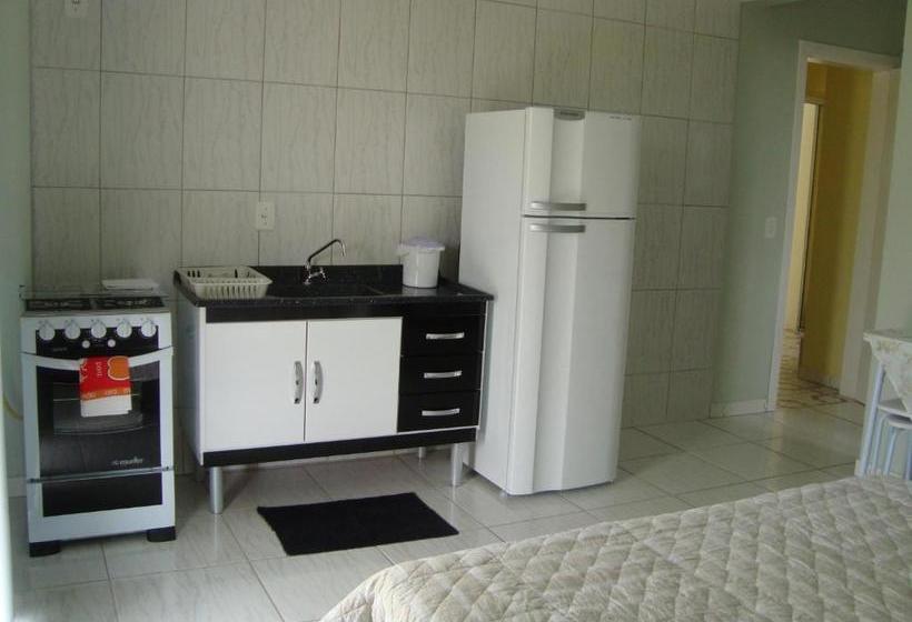 پانسیون Carpe Diem Bombinhas