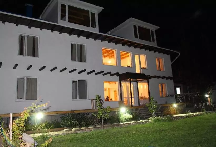 پانسیون Matsunoki