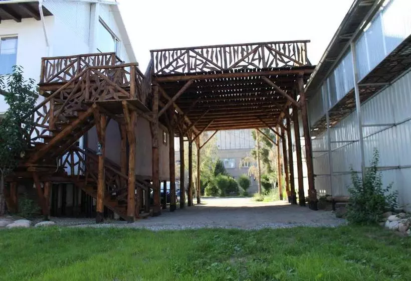 پانسیون Matsunoki