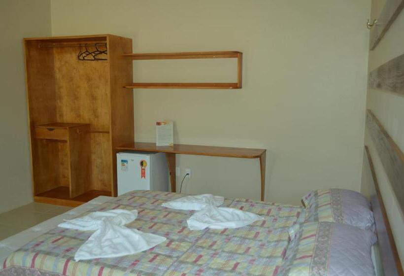 פנסיון Pousada Vila Mariana