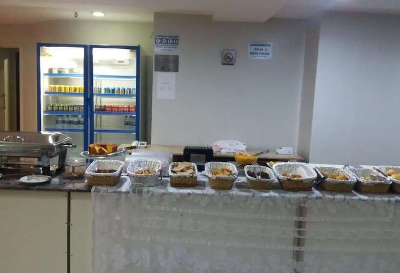 Flat Oeste La Residence