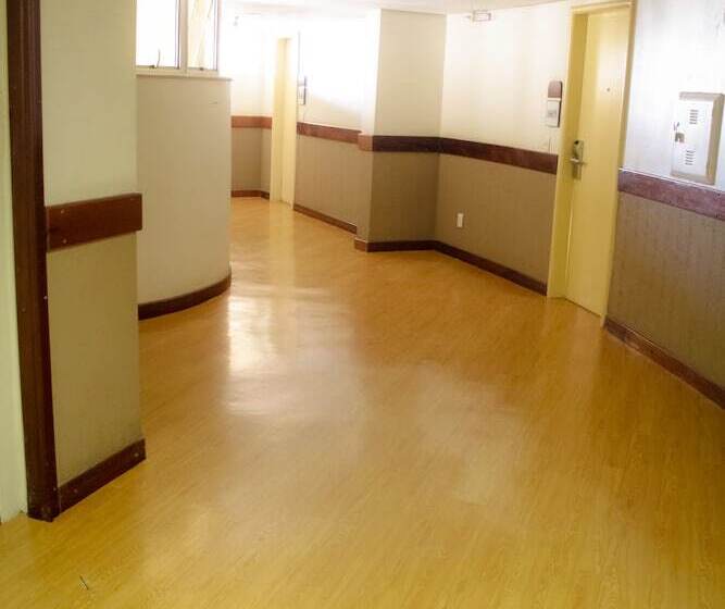 Flat Oeste La Residence