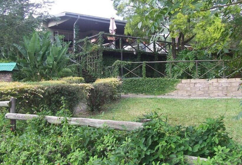 ペンション Old Coach Road Guest House