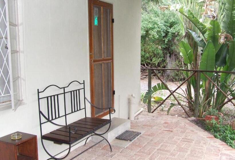 ペンション Old Coach Road Guest House