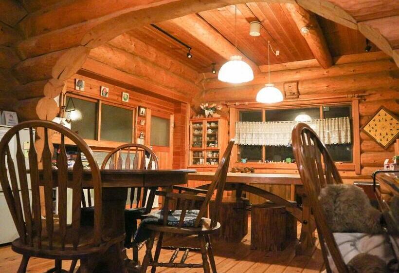 Vandrarhem Canadian Loghouse Inn Azuminoyujin
