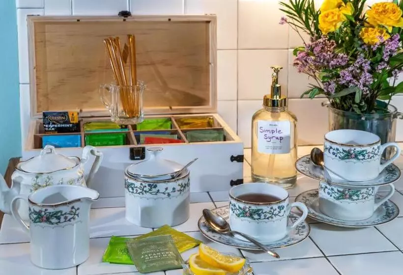 Hotelli Angel At Rose Hall