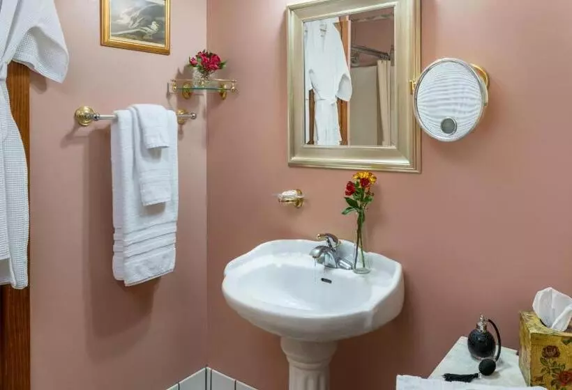 Hotelli Angel At Rose Hall