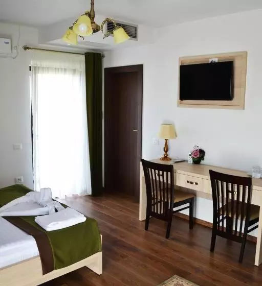 پانسیون Casa Caroli