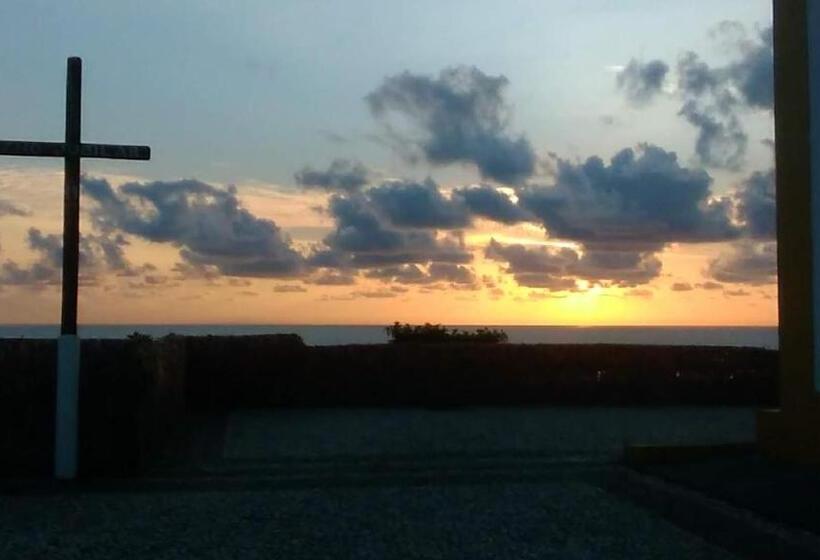 پانسیون Pousada Tres Coracoes