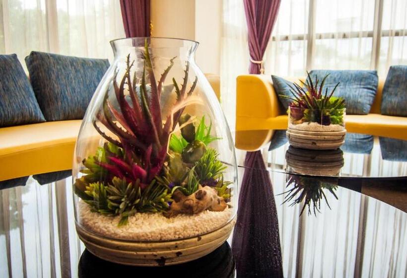 پانسیون Siangge Chuanfan Rock Resort