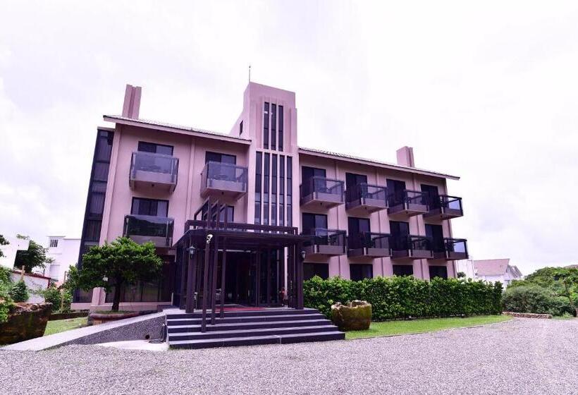 پانسیون Siangge Chuanfan Rock Resort