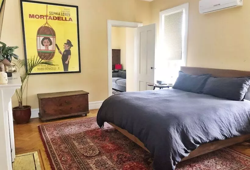 Aamiaismajoitus (B&B) Batterby House – Adults Only