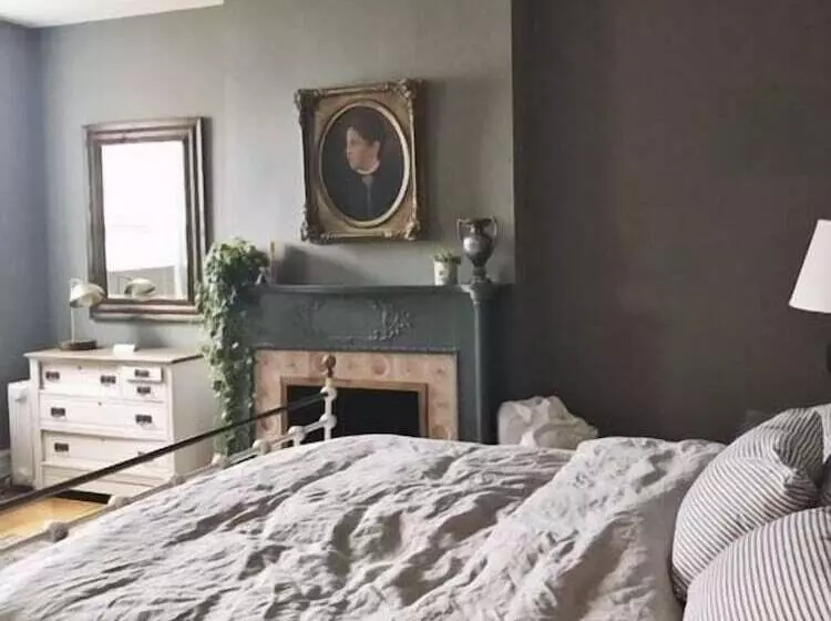 Aamiaismajoitus (B&B) Batterby House – Adults Only