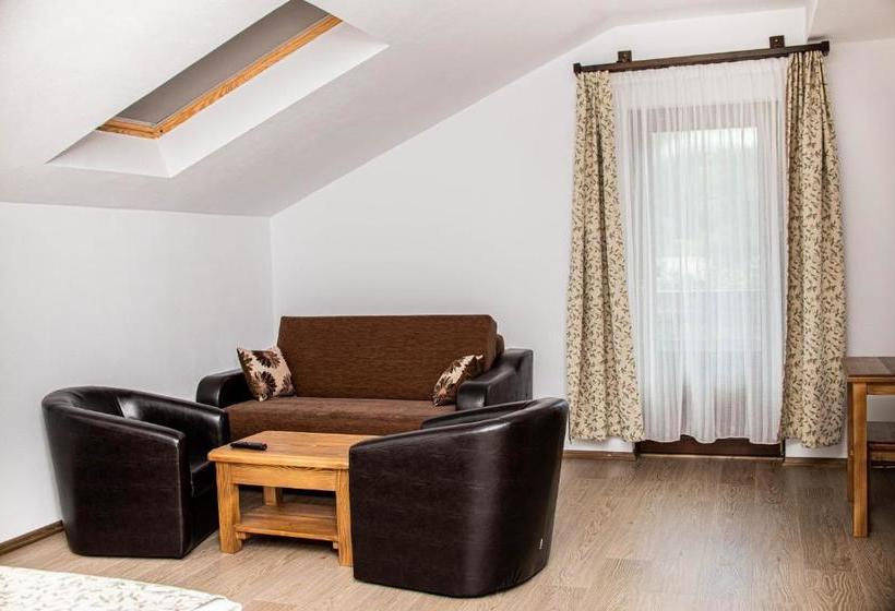 Hotel Pensiunea Poienita Apusenilor