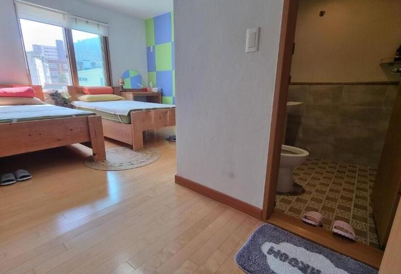 Pensiune Tongyeong One Guesthouse