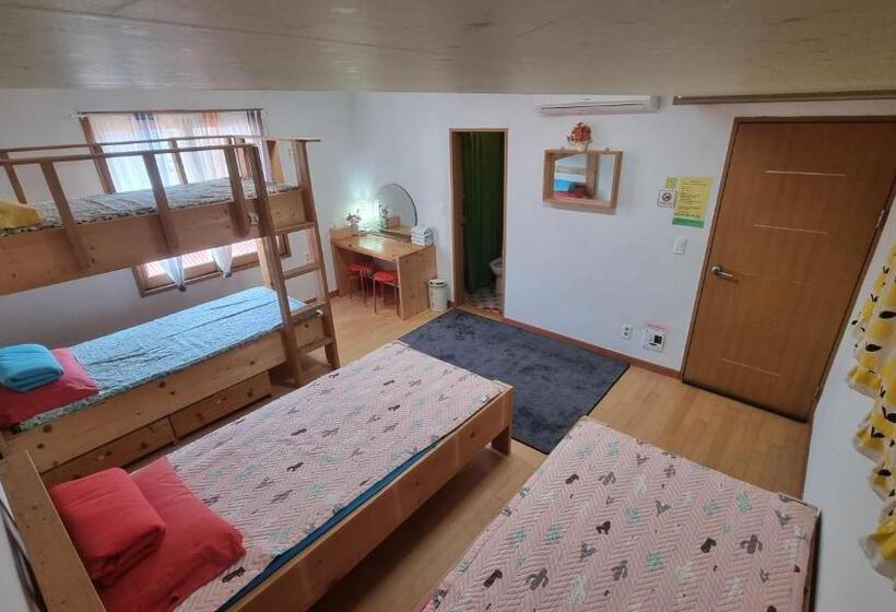 Pensiune Tongyeong One Guesthouse