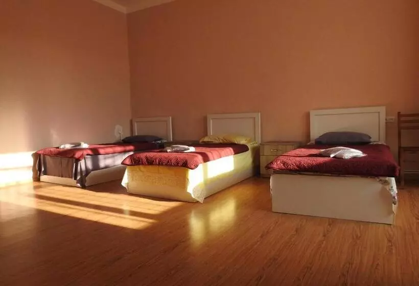 هاستل Gorihouse