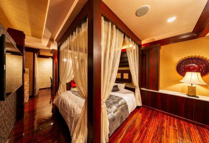 Отель Lotus Otsu