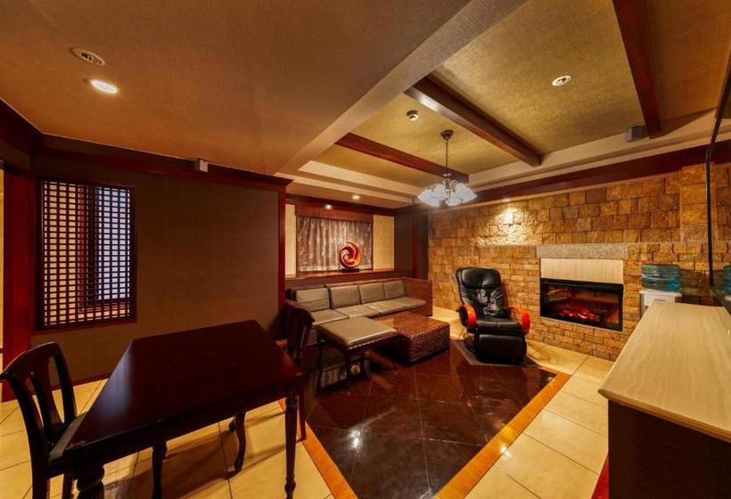 Отель Lotus Otsu