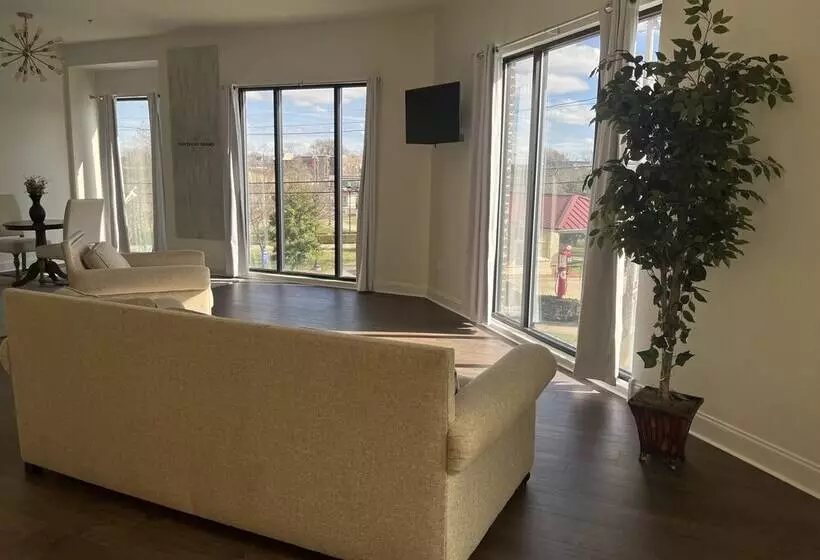 Kentucky Grand Hotel & Spa