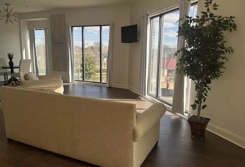 Kentucky Grand Hotel & Spa