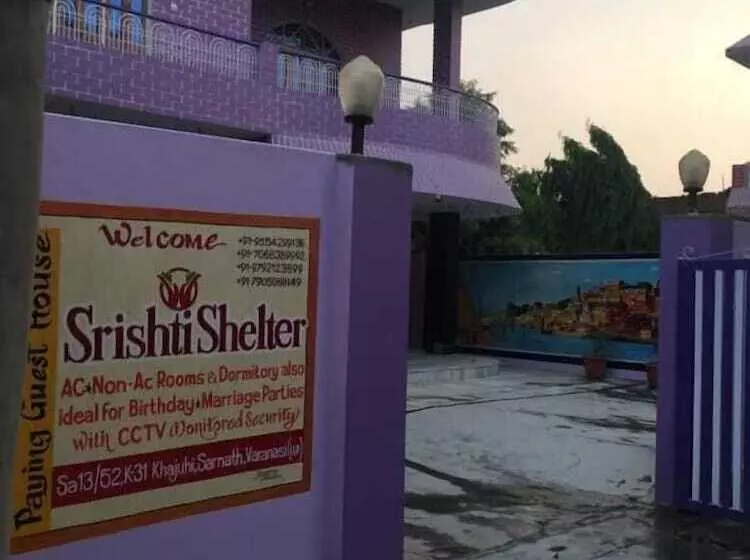 ペンション Srishti Shelter