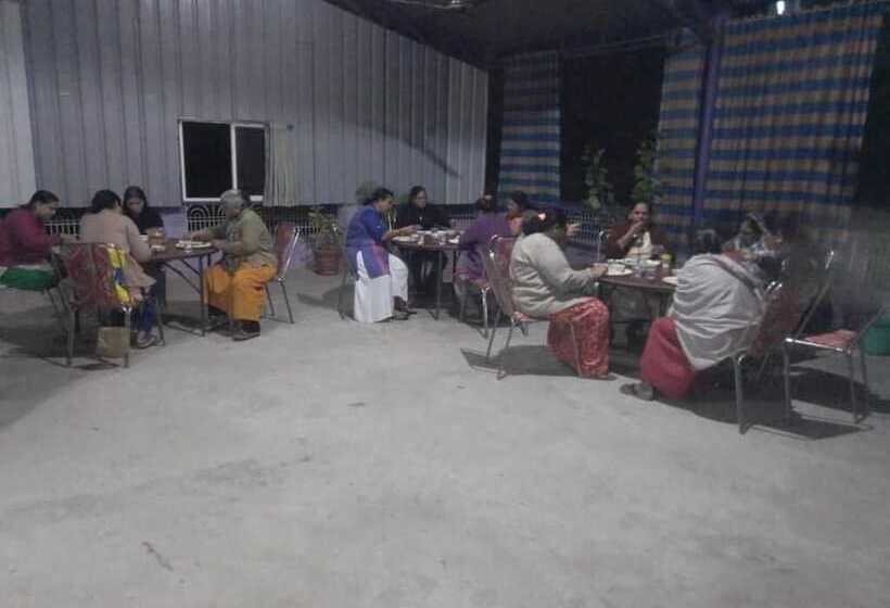 پانسیون Srishti Shelter