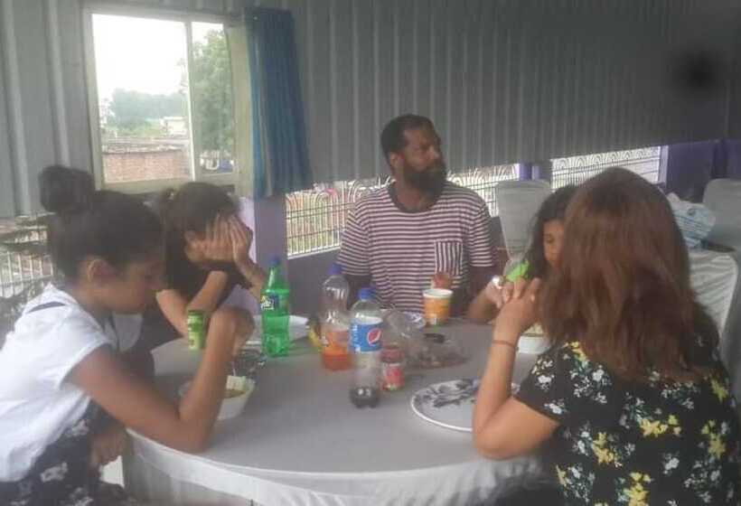 پانسیون Srishti Shelter