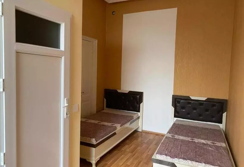 پانسیون Beaming_house