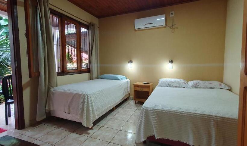 Pension Hospedaje Jose Gorgues