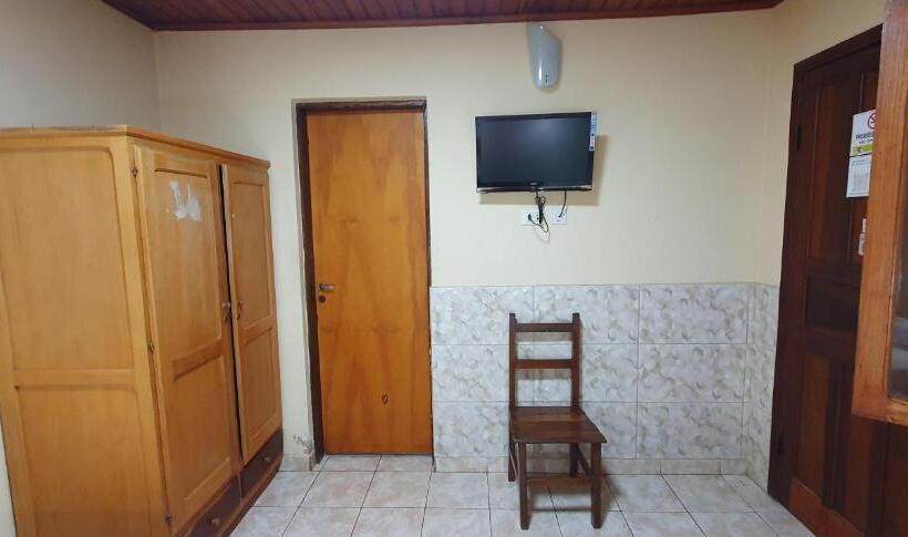 Pension Hospedaje Jose Gorgues