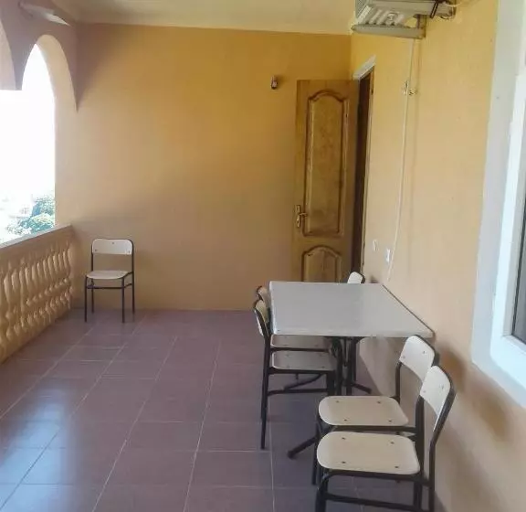 پانسیون House Anna