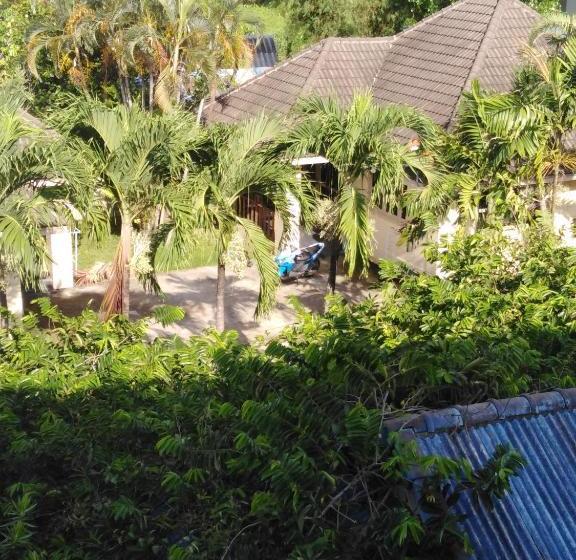 پانسیون Sea Song Inn