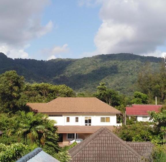 پانسیون Sea Song Inn