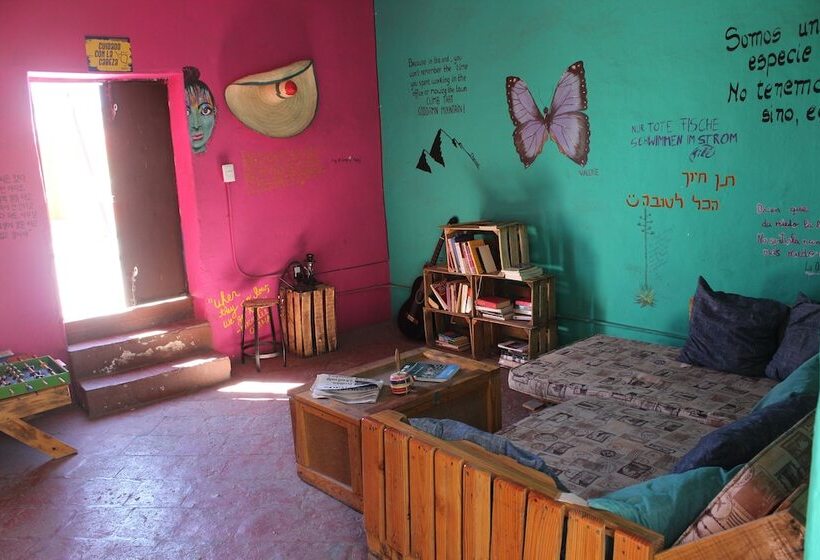 پانسیون Sukha Hostel San Luis