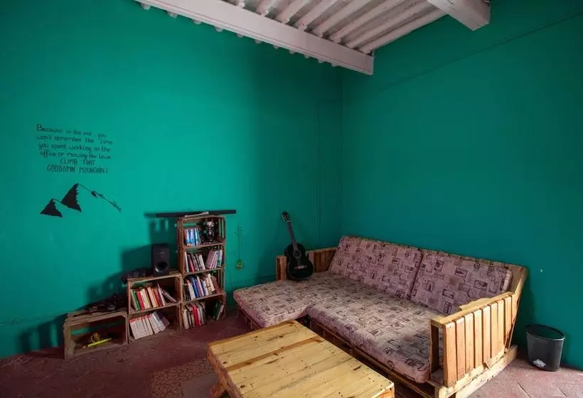 پانسیون Sukha Hostel San Luis
